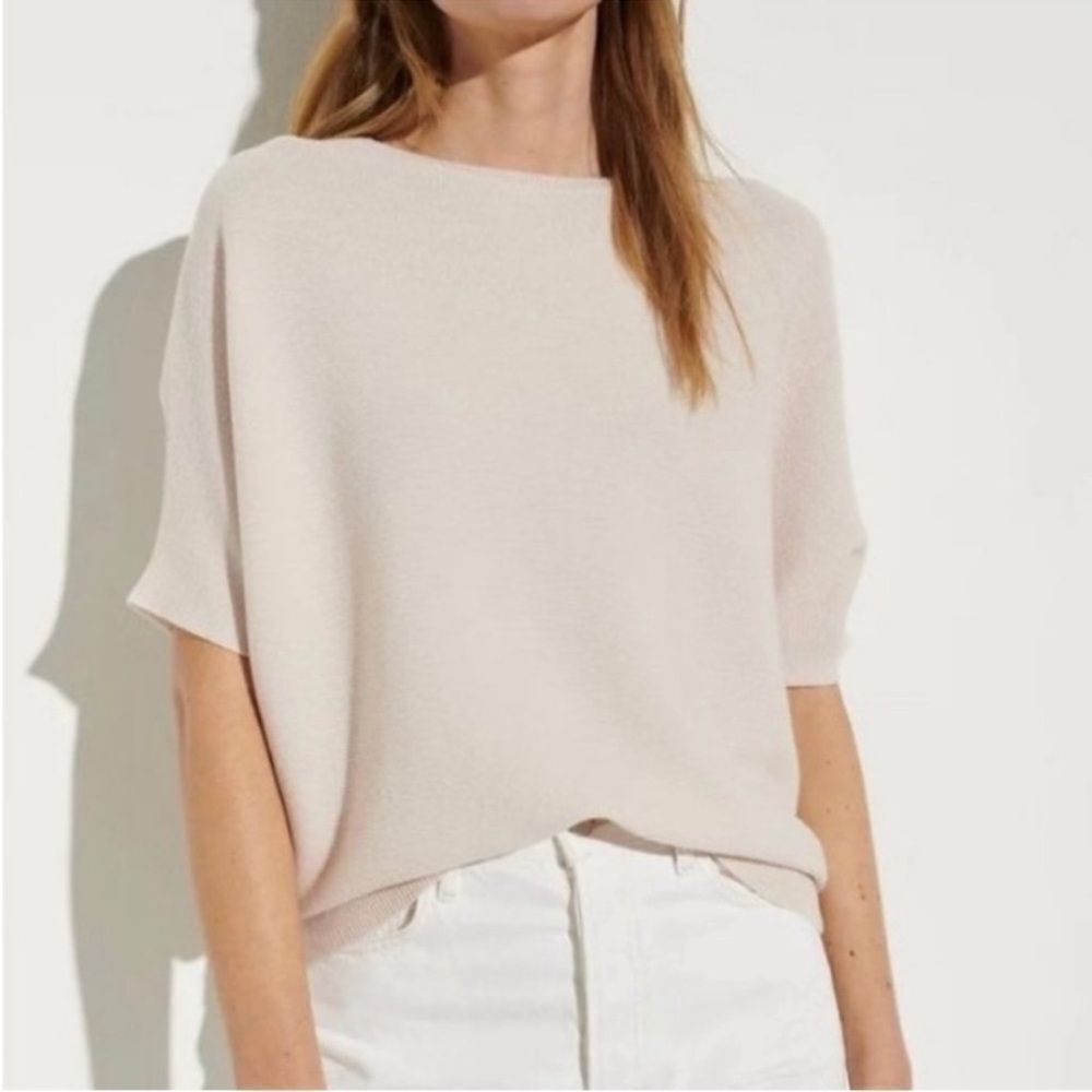 Reset Elegant Wool Cream Knit Pullover.